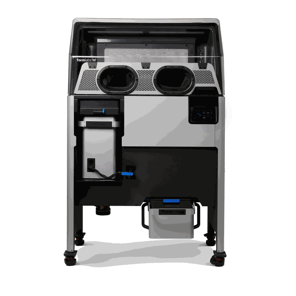 Powder sifting and recovery station